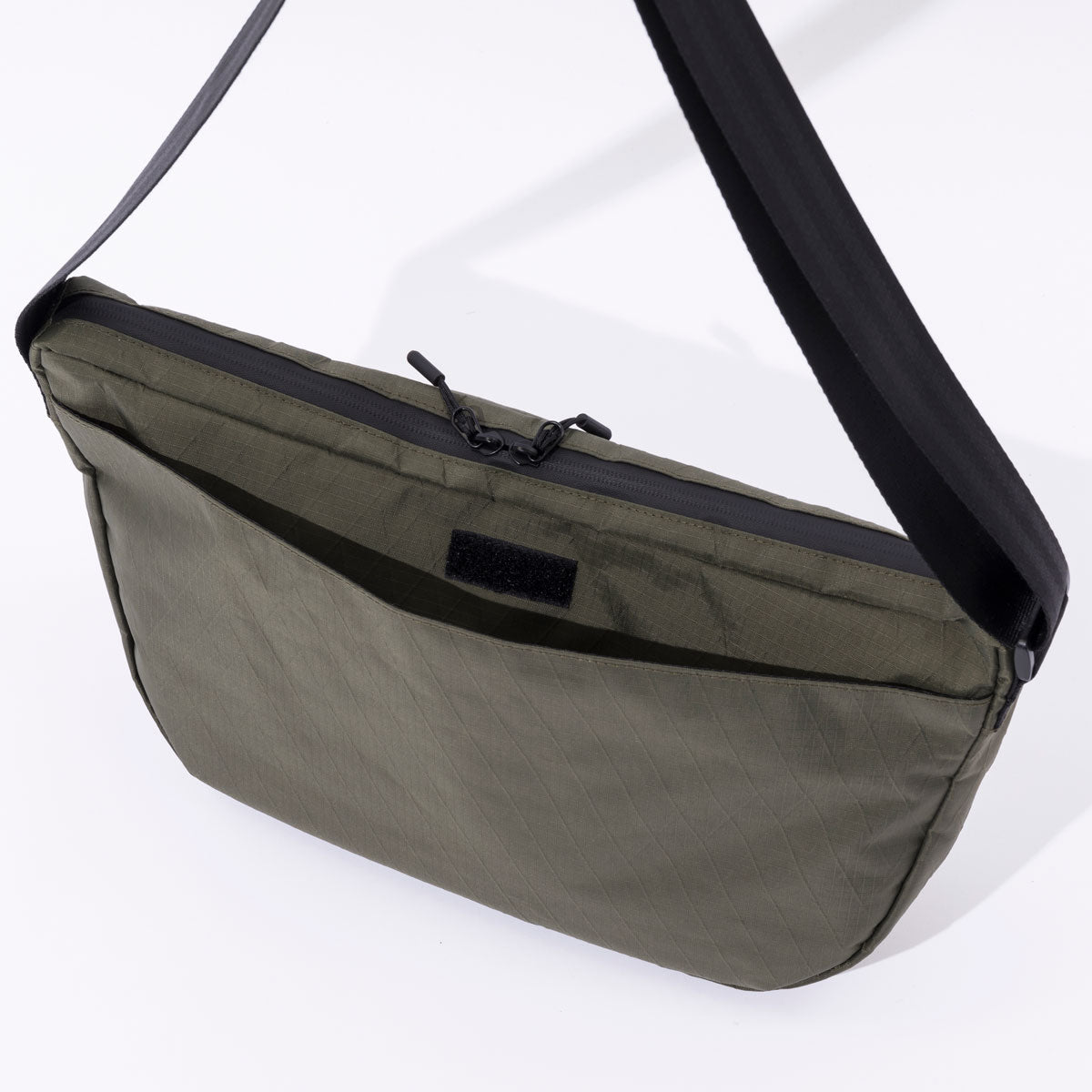 X-CLOTH MESSENGER BAGS