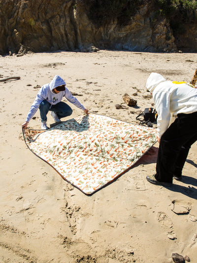 Campforter Puffy Blanket - Trader Rick Sand/Orange product   